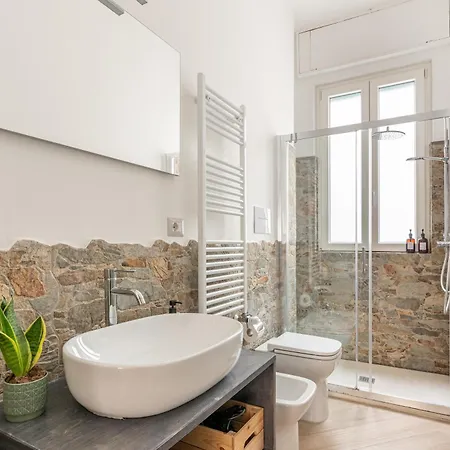 Maqueda House