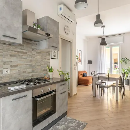 Apartament Maqueda House