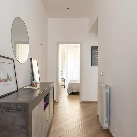 Maqueda House Apartament